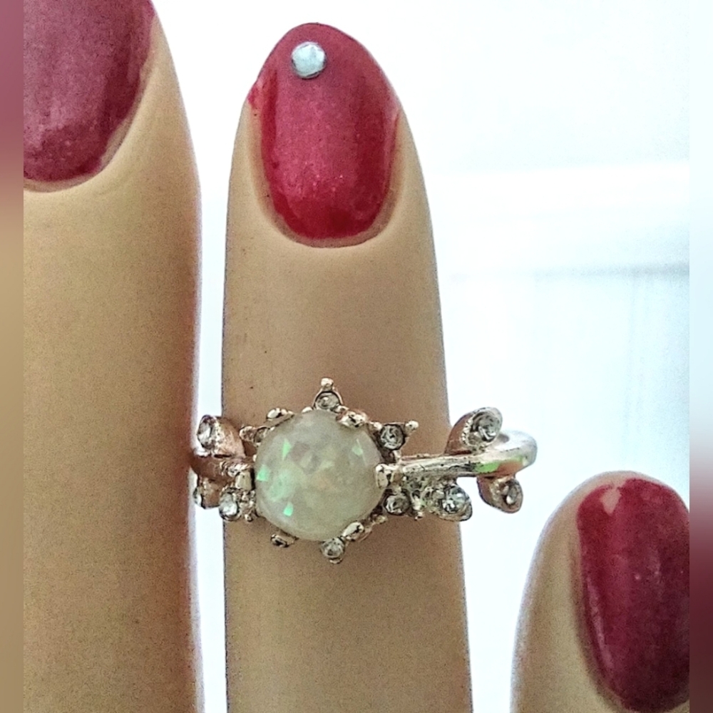 Rose Gold Plated Opal Fashion Ring